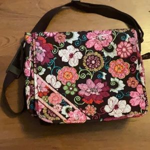 Vera Bradley crossbody messenger bag, Like New, Smoke free home